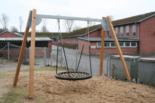 Huske i lerk/stål med fuglerede - Bilde 2