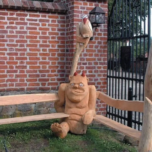 trollbenk - Bilde 3