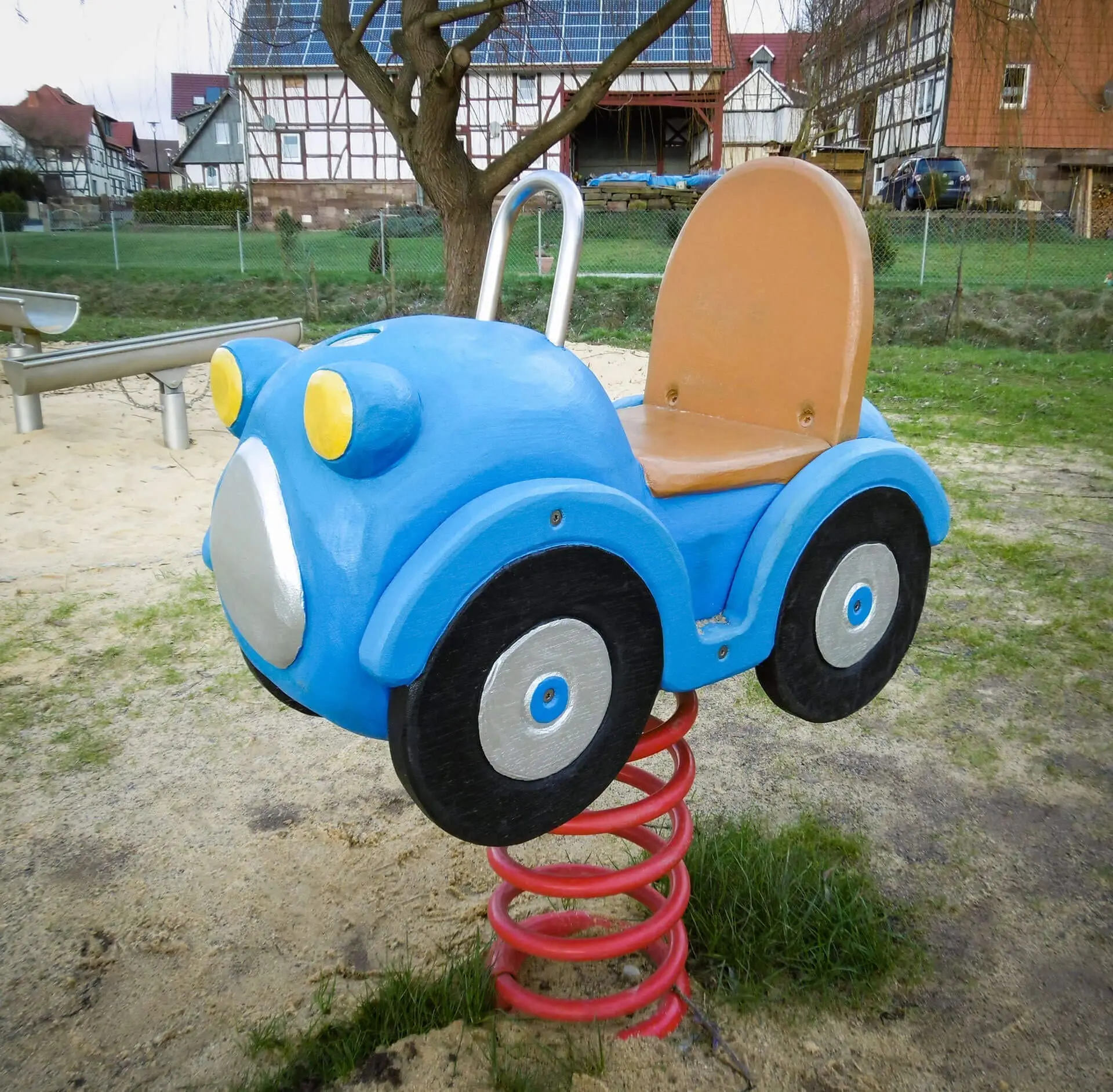 det gyngende dyret den blå bilen - Bilde 2