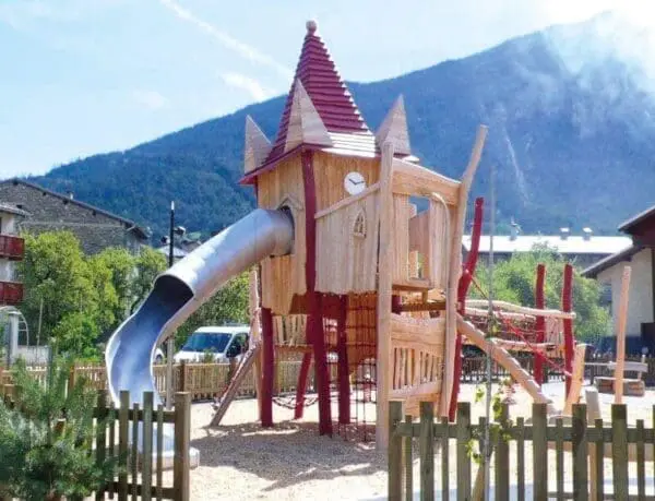 det trekantede slottsriket - Bilde 2