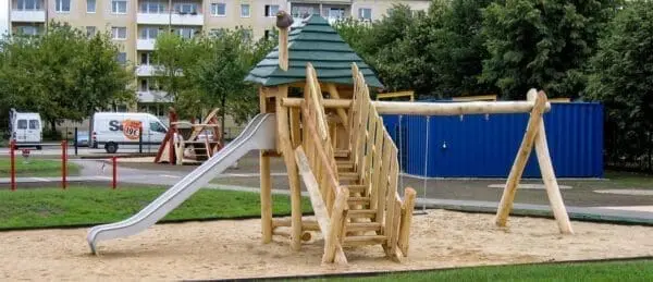 Rutsjetårn med dobbel sving - Bilde 2