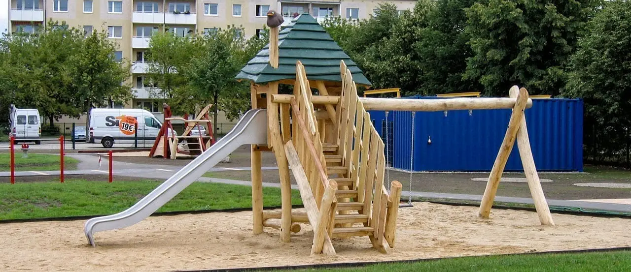 Rutsjetårn med dobbel sving - Bilde 2