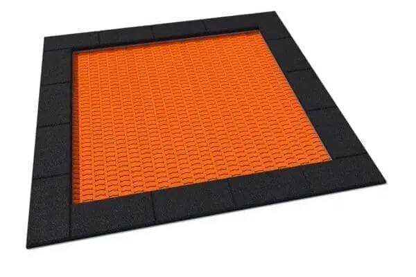 Firkantet trampoline 225 x 225
