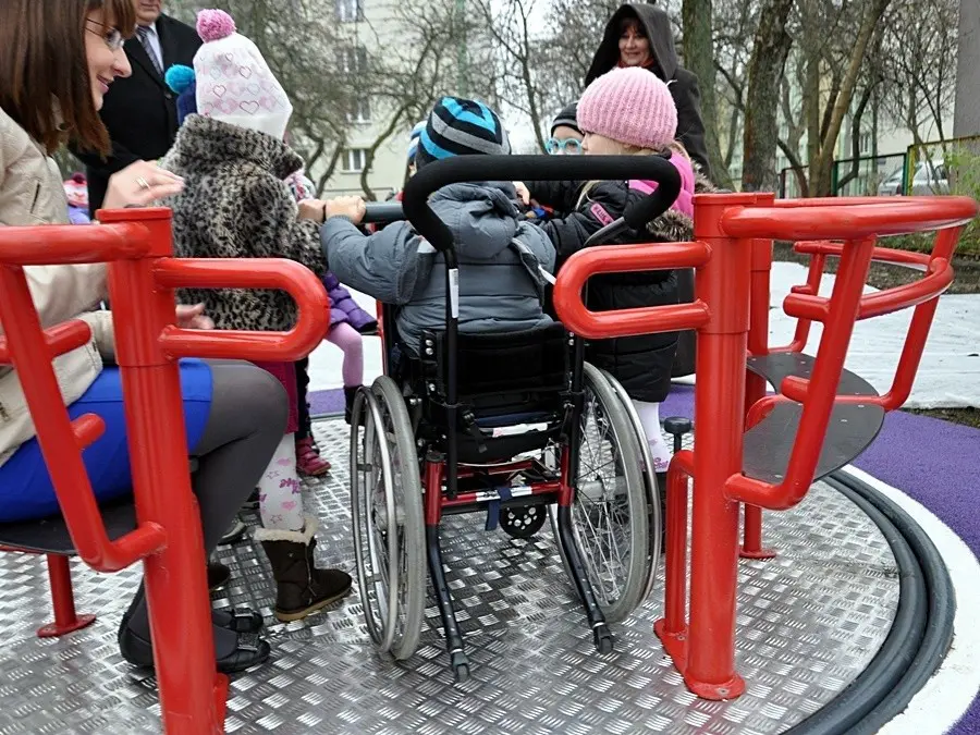 RULLESTOLKARUSELL YUGO 2 - Bilde 5